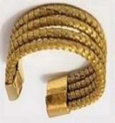 Anel caracol com pérola e strass