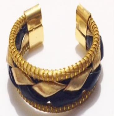 Anel ajustável em couro sintético