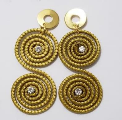 BRINCO CARACOL COM STRASS 4CM