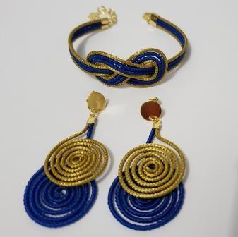 Conjunto de pulseira e brinco espirais