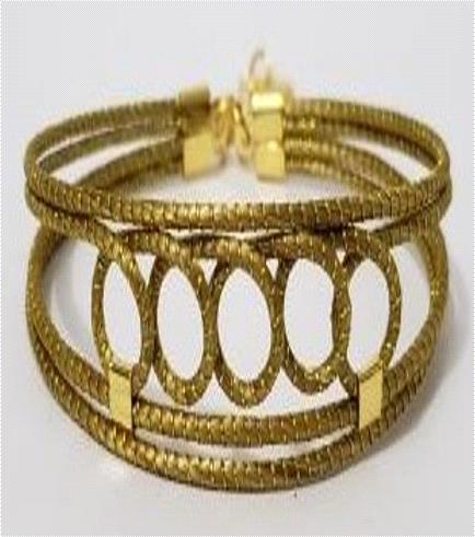 Pulseira com detalhe de elos