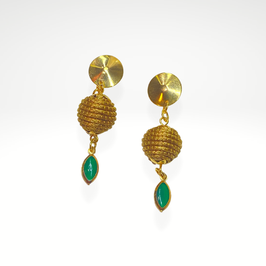 Brinco orbe esmeralda artificial 2,5cm