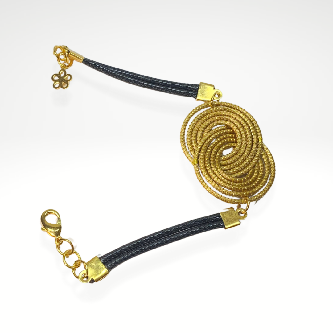 Pulseira argolas entrelaçadas