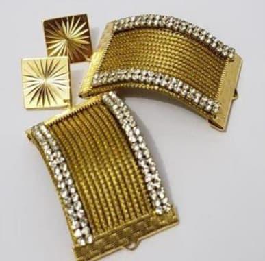 Brinco largo com strass