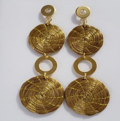 Brincos 2 mandalas e metal 6,5 cm