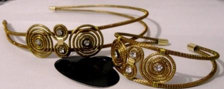 CONJUNTO CARACOL TIARA E PULSEIRA AJUSTAVEIS