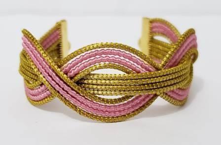 Pulseira entrelçada