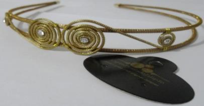 Tornozeleira fio com mandalinha de pingente.